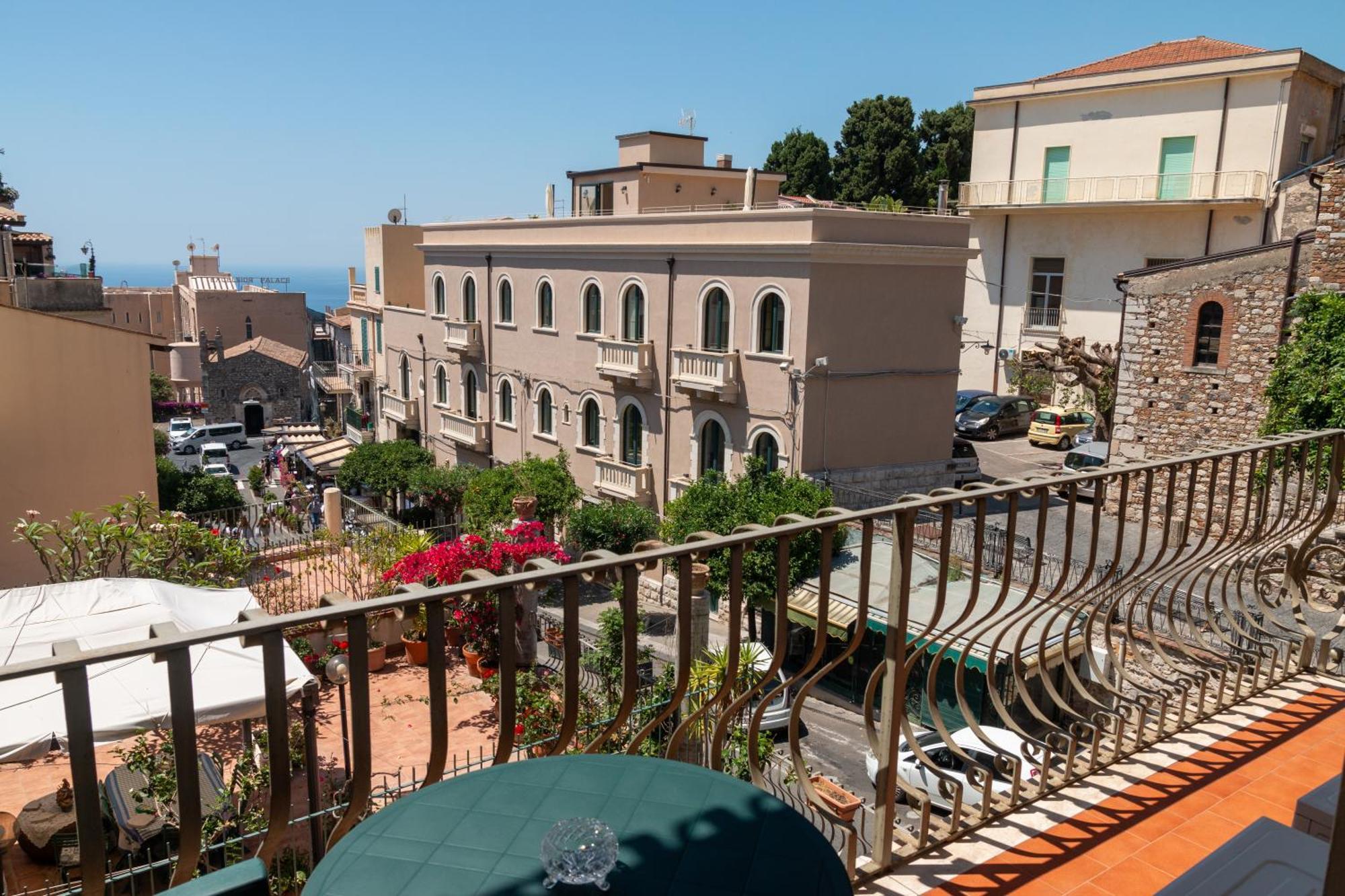 Casa Vacanze Il Vicolo Taormina Exterior foto