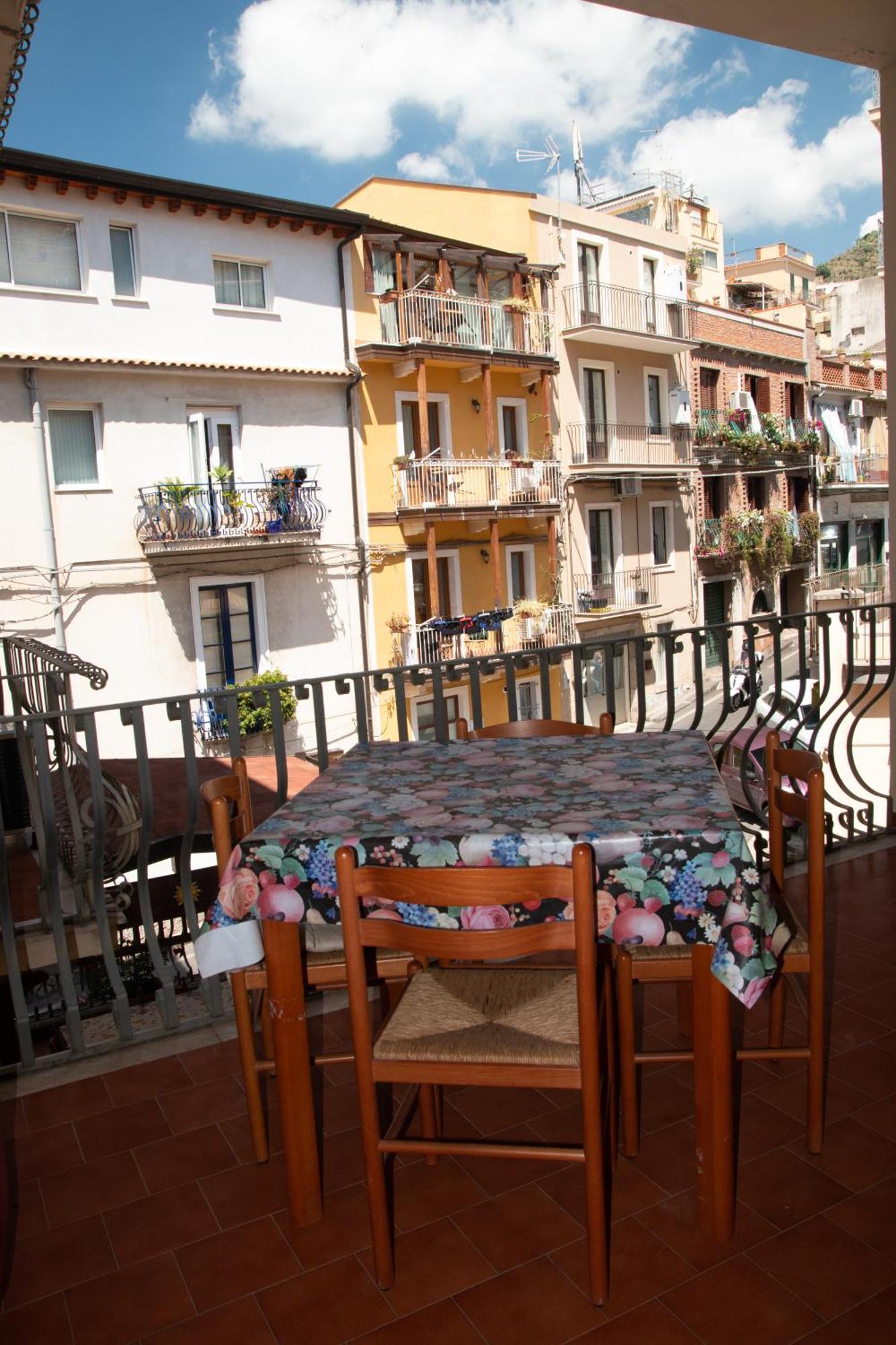 Casa Vacanze Il Vicolo Taormina Exterior foto